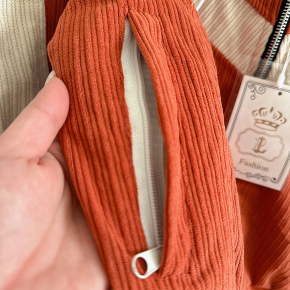 Orange hoodie - Picture 3 of 7